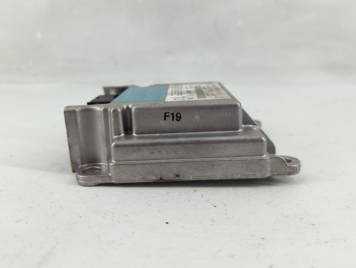 2005 Mazda 3 Safety Restraint Srs Airbag Control Module - Oemusedautoparts1.com
