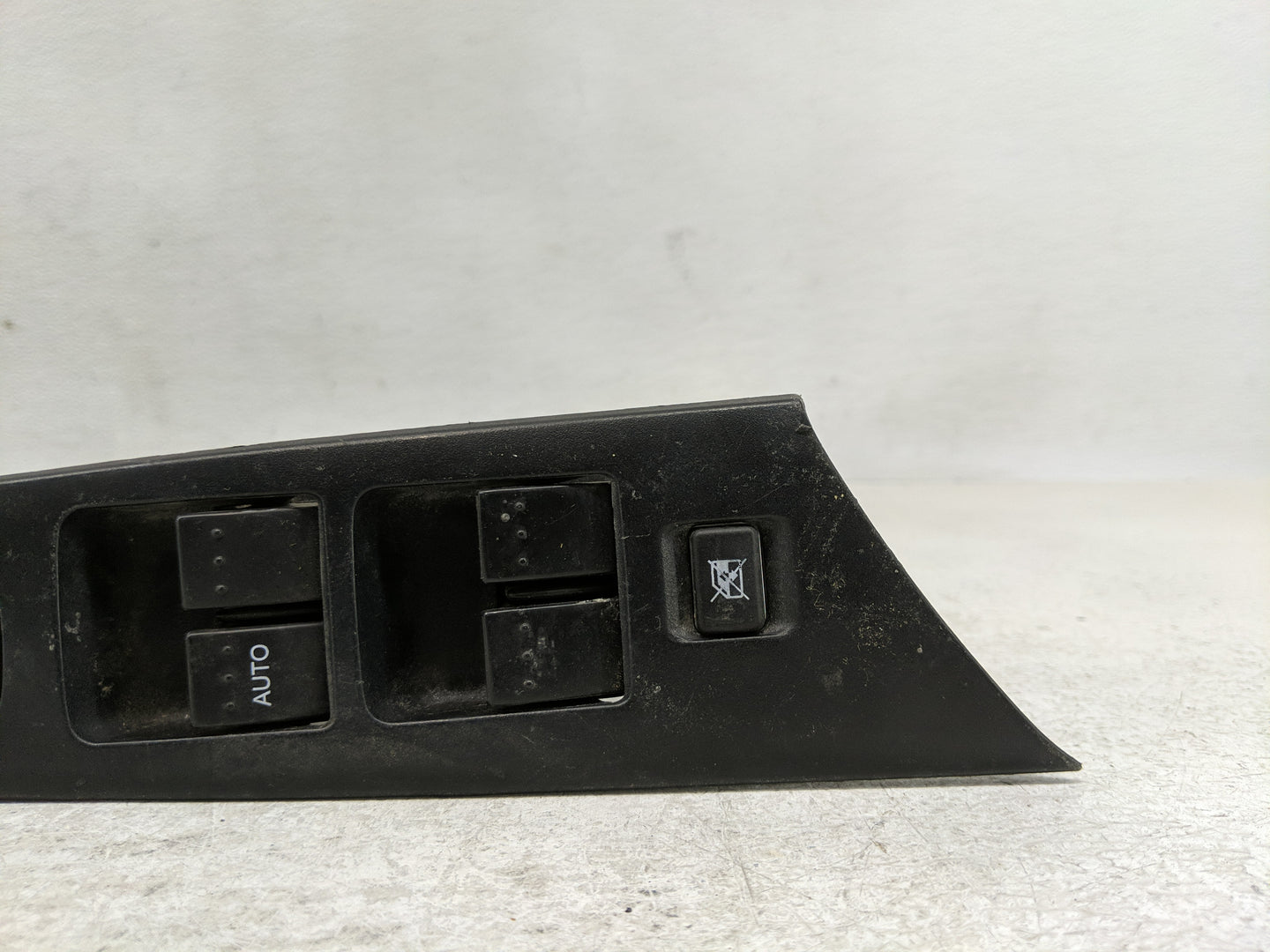 2004-2009 Mazda 3 Master Power Window Switch Replacement Driver Side Left P/N:BJ0E 66 600 Fits Fits 2004 2005 2006 2007 2008