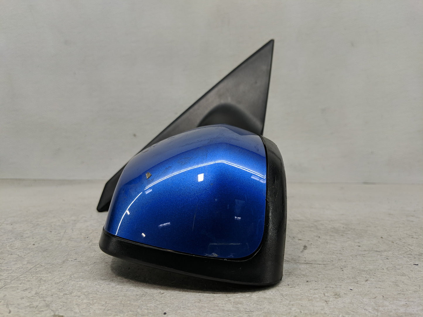 2004-2006 Mazda 3 Passenger Side View Mirror - Right Door Mirror OEM Used - Oemusedautoparts1.com