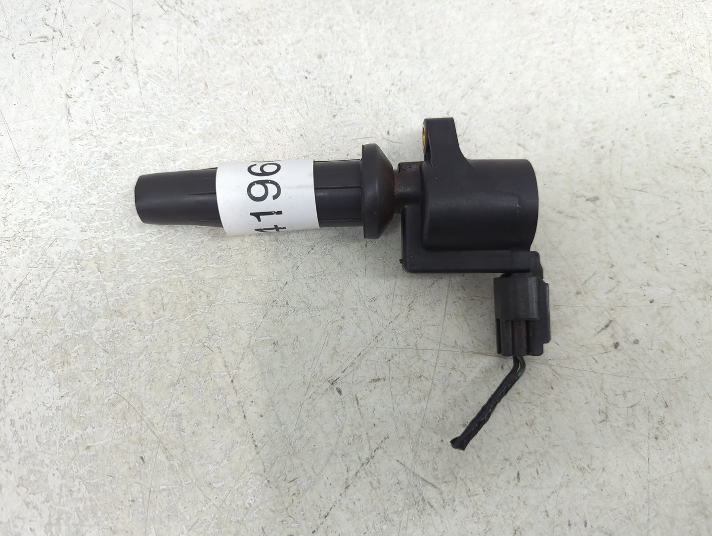 2004-2005 Mazda 3 Ignition Coil Igniter Pack - Oemusedautoparts1.com
