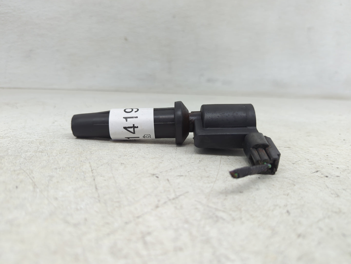 2004-2005 Mazda 3 Ignition Coil Igniter Pack - Oemusedautoparts1.com