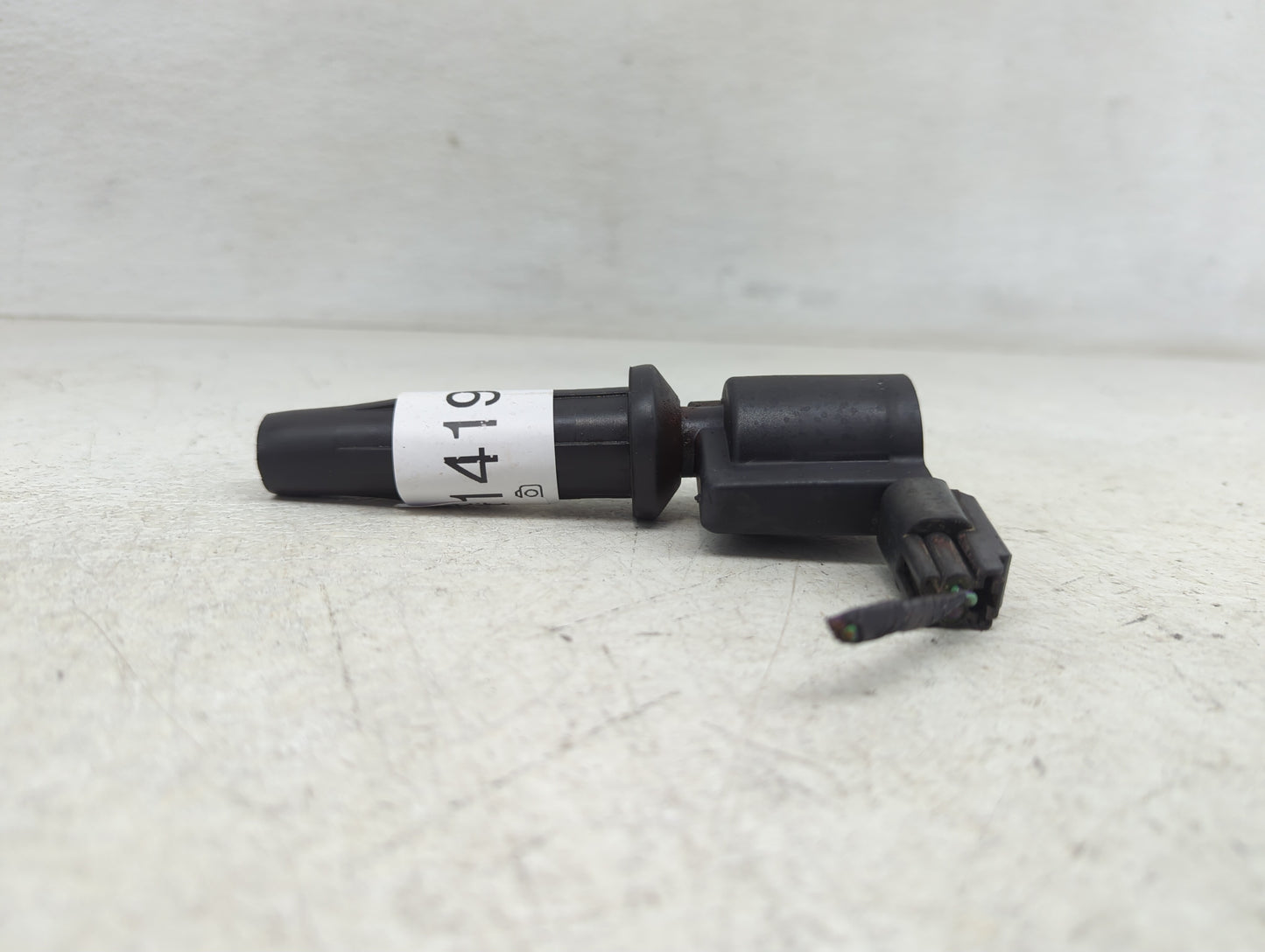 2004-2005 Mazda 3 Ignition Coil Igniter Pack - Oemusedautoparts1.com
