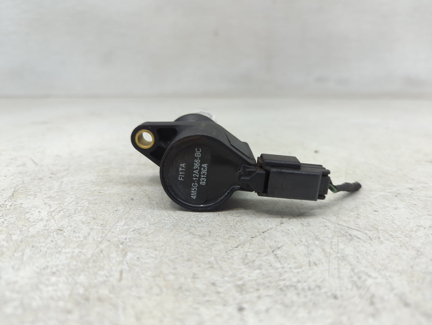 2004-2005 Mazda 3 Ignition Coil Igniter Pack - Oemusedautoparts1.com