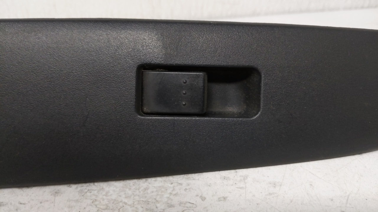 2005 Mazda 3 Passeneger Right Power Window Switch B32h 66 370|b32h66370 - Oemusedautoparts1.com