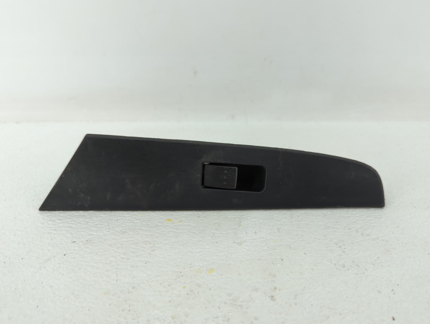 2005 Mazda 3 Master Power Window Switch Replacement Driver Side Left P/N:B32H 66 370 Fits OEM Used Auto Parts - Oemusedautop