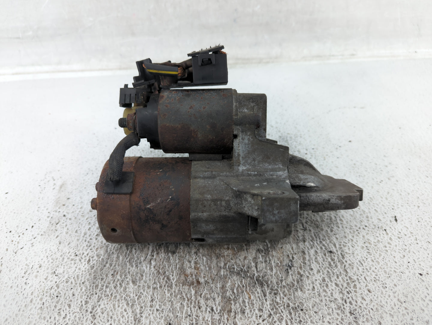 2004-2009 Mazda 3 Car Starter Motor Solenoid OEM P/N:M000T90981 Fits Fits 2004 2005 2006 2007 2008 2009 OEM Used Auto Parts 