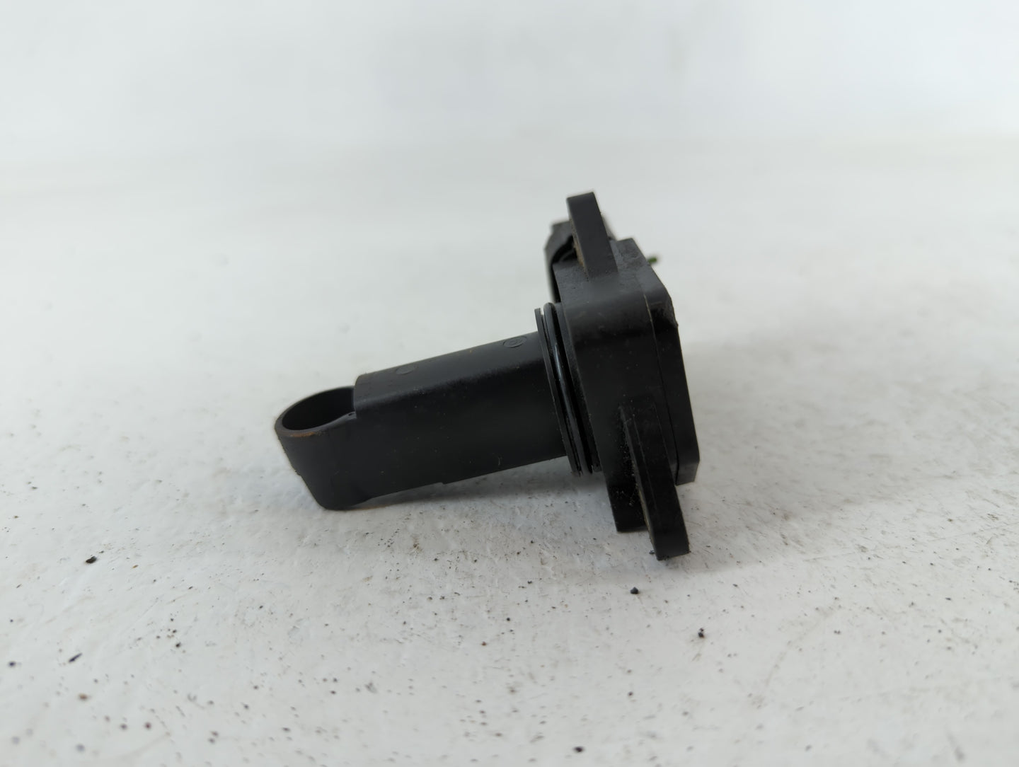 2004-2013 Mazda 3 Mass Air Flow Meter Maf - Oemusedautoparts1.com