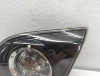 2004-2006 Mazda 3 Tail Light Assembly Passenger Right OEM P/N:P2913 Fits Fits 2004 2005 2006 OEM Used Auto Parts - Oemusedau