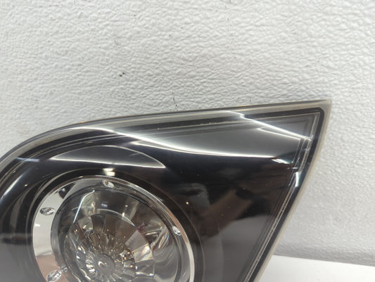 2004-2006 Mazda 3 Tail Light Assembly Passenger Right OEM P/N:P2913 Fits Fits 2004 2005 2006 OEM Used Auto Parts