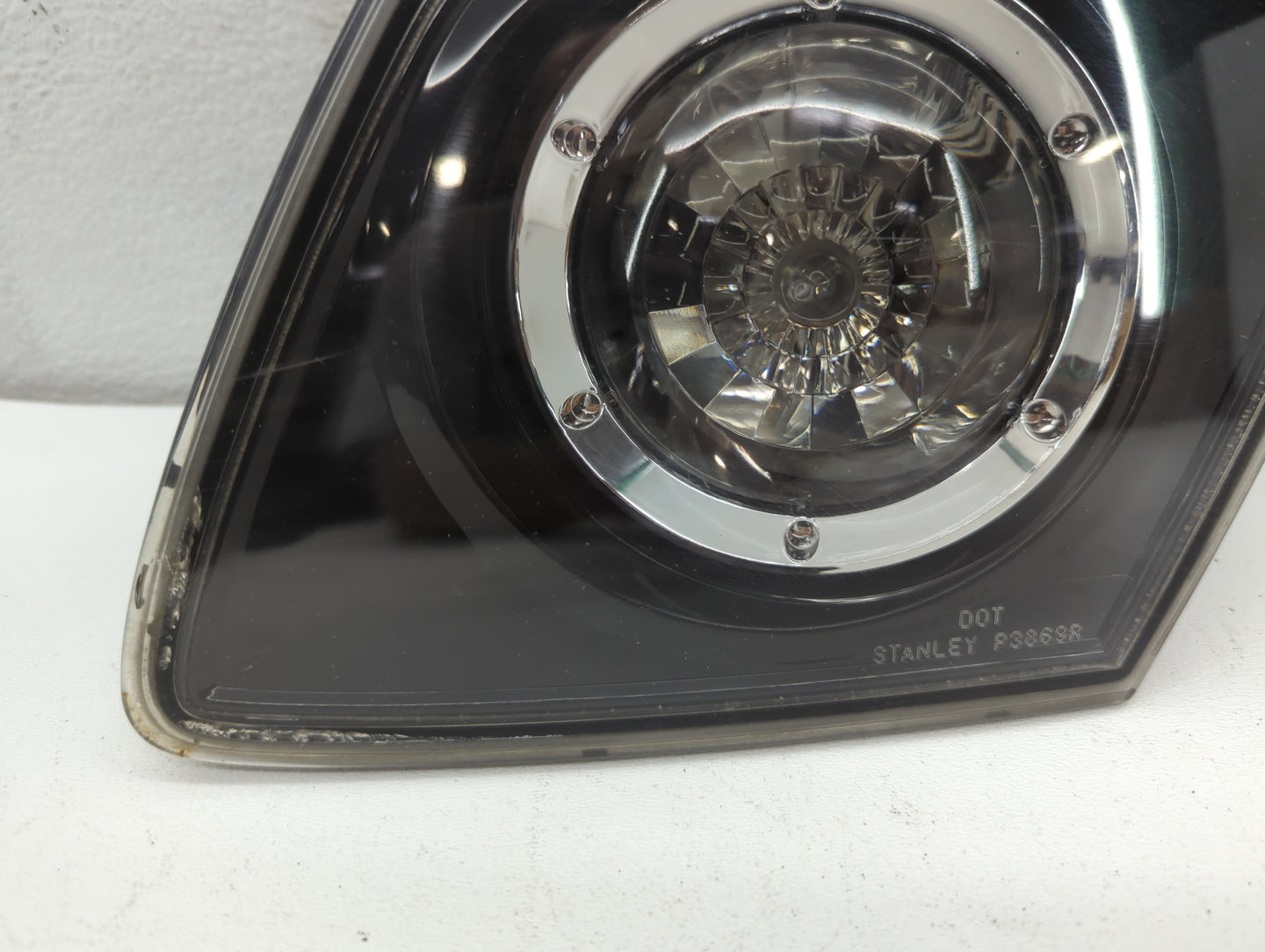 2004-2006 Mazda 3 Tail Light Assembly Passenger Right OEM P/N:P2913 Fits Fits 2004 2005 2006 OEM Used Auto Parts - Oemusedau