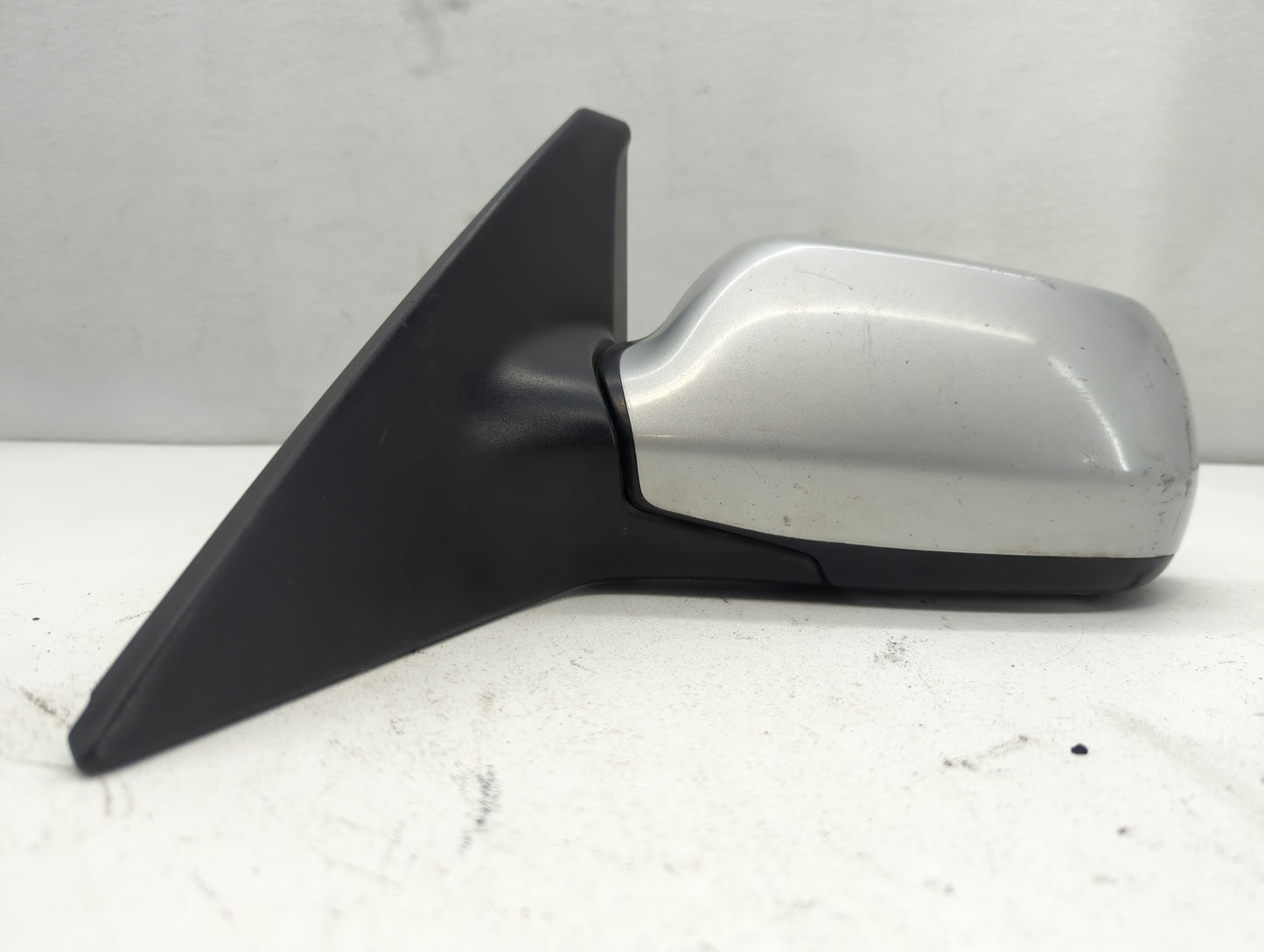 2004-2006 Mazda 3 Driver Side View Mirror - Left Door Mirror OEM Used - Oemusedautoparts1.com