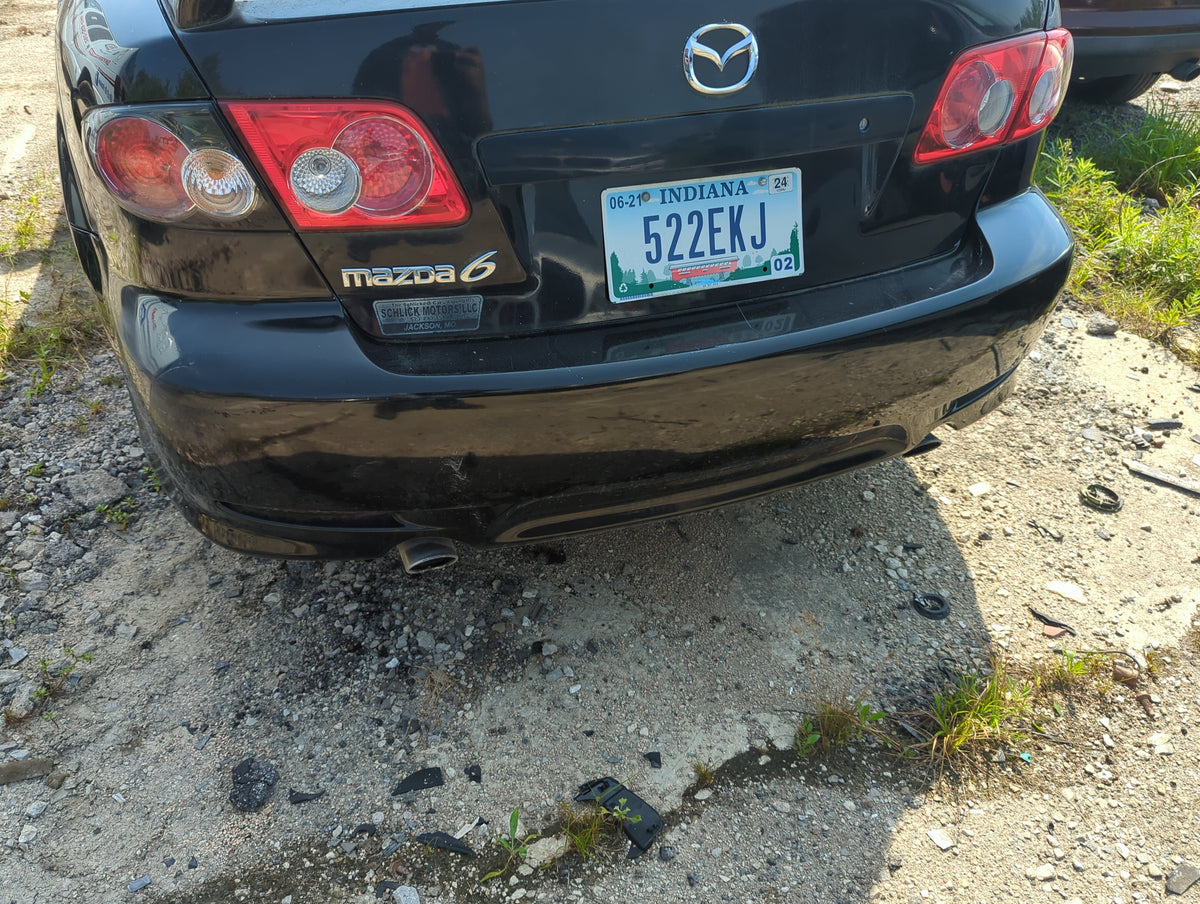 2003-2005 Mazda 6 Rear Bumper Assembly Oem - Oemusedautoparts1.com