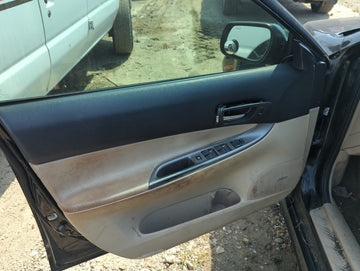 2005 Mazda 6 Front Left Driver Interior Door Panel Trim - Oemusedautoparts1.com