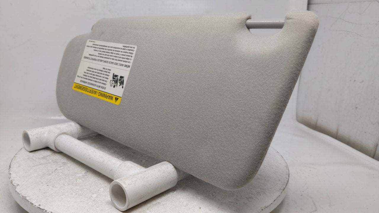 2005 Mazda 6 Sun Visor Shade Replacement Passenger Right Mirror Fits OEM Used Auto Parts - Oemusedautoparts1.com