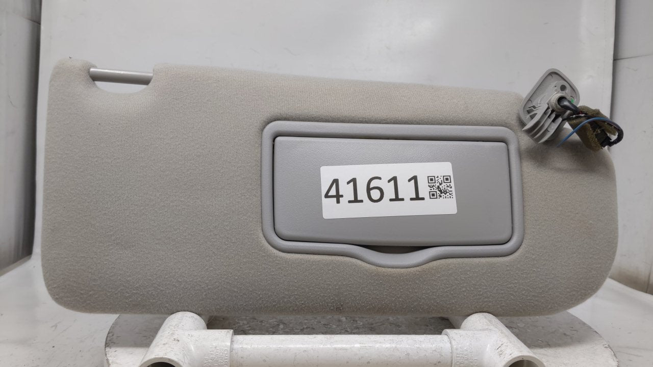 2005 Mazda 6 Sun Visor Shade Replacement Passenger Right Mirror Fits OEM Used Auto Parts - Oemusedautoparts1.com