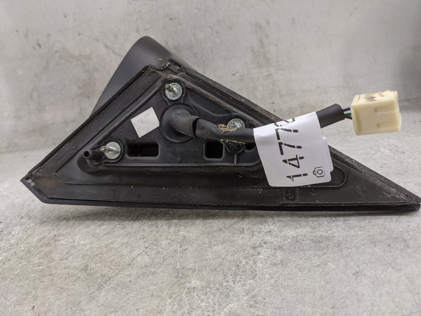 2005 Mazda Mazda3 Passenger Side View Mirror - Right Door Mirror OEM Used - Oemusedautoparts1.com