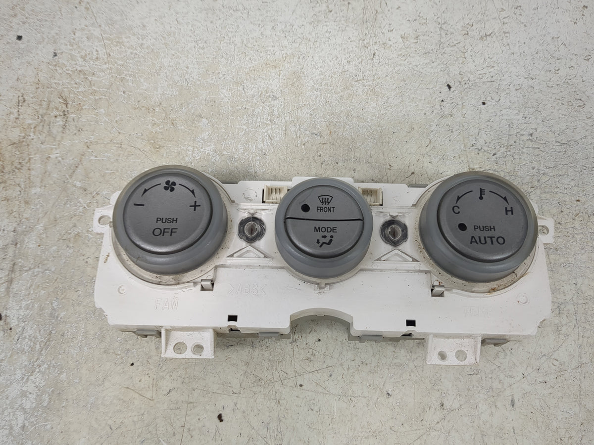 2005 Mazda Mazda6 Climate Control Module Temperature AC/Heater Replacement P/N:5037223338 Fits Fits 2003 2004 OEM Used Auto 