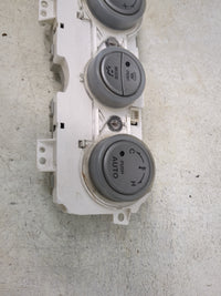 2005 Mazda Mazda6 Climate Control Module Temperature AC/Heater Replacement P/N:5037223338 Fits Fits 2003 2004 OEM Used Auto 