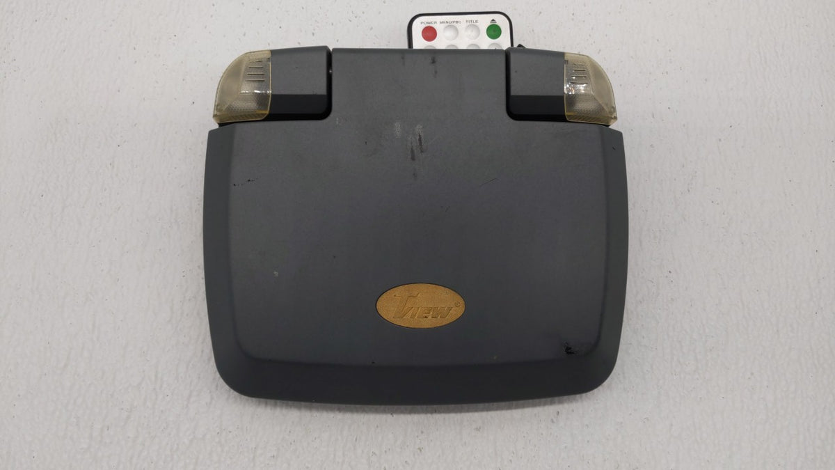 2002-2006 Mazda Mpv Information Radio Display Screen - Oemusedautoparts1.com