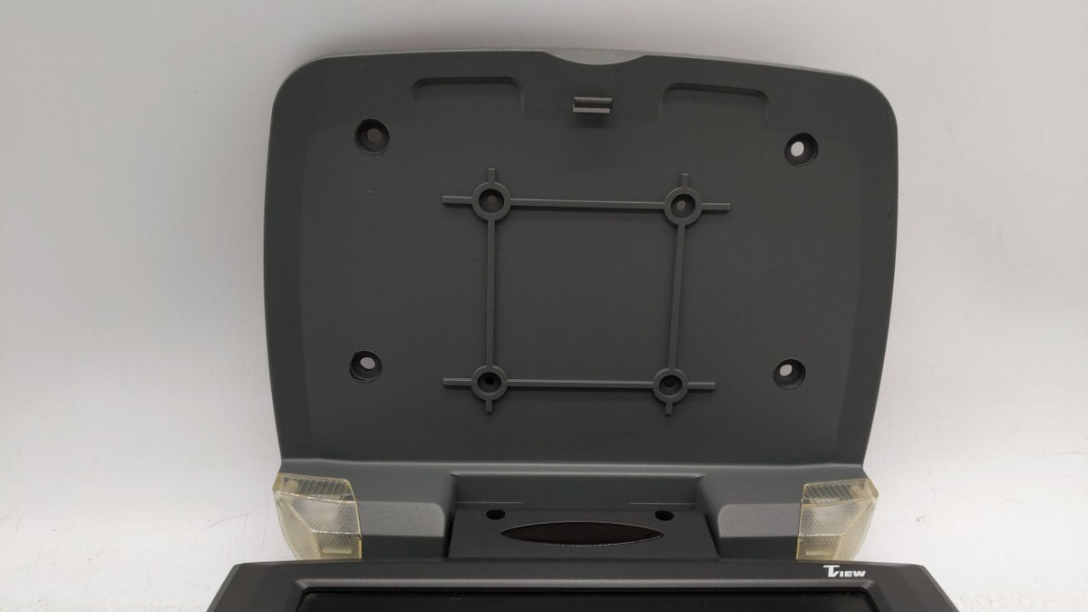 2002-2006 Mazda Mpv Information Radio Display Screen - Oemusedautoparts1.com