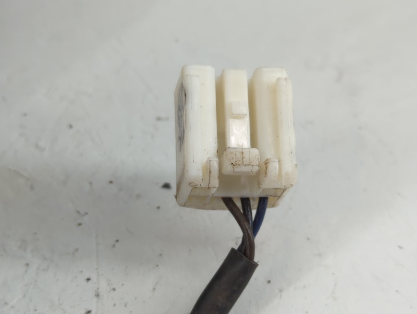 2001-2006 Mazda Tribute Side Mirror Replacement Passenger Right View Door Mirror Fits Fits 2001 2002 2003 2004 2005 2006 OEM