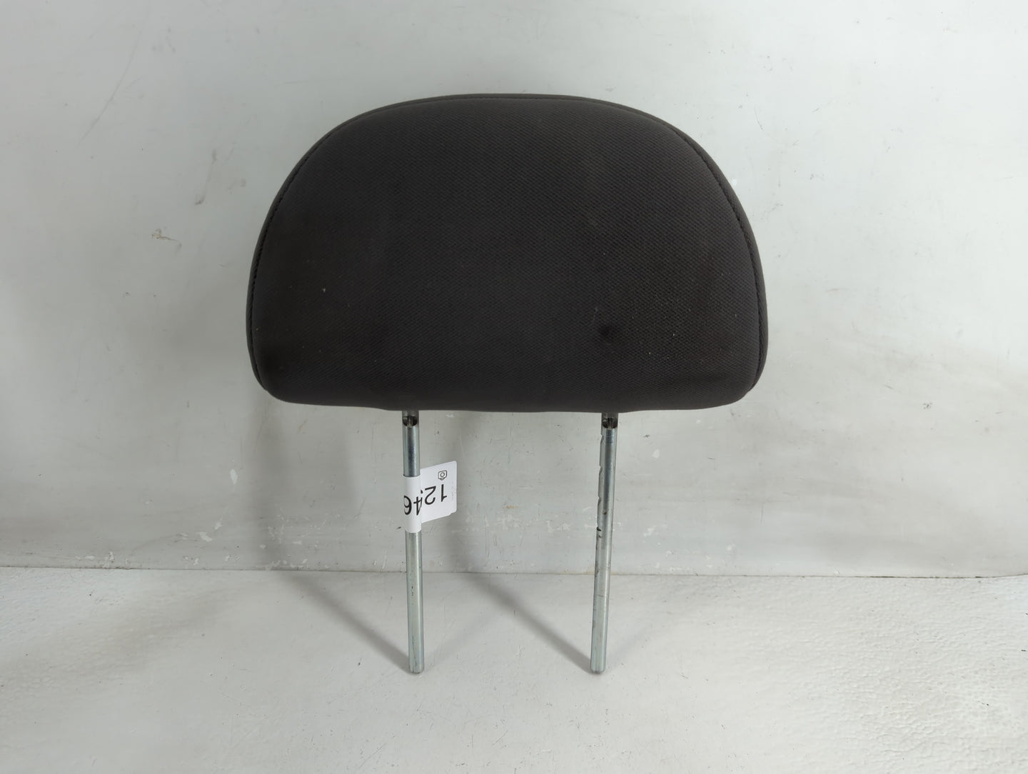 2005 Mazda Tribute Headrest Head Rest Rear Seat Fits OEM Used Auto Parts - Oemusedautoparts1.com