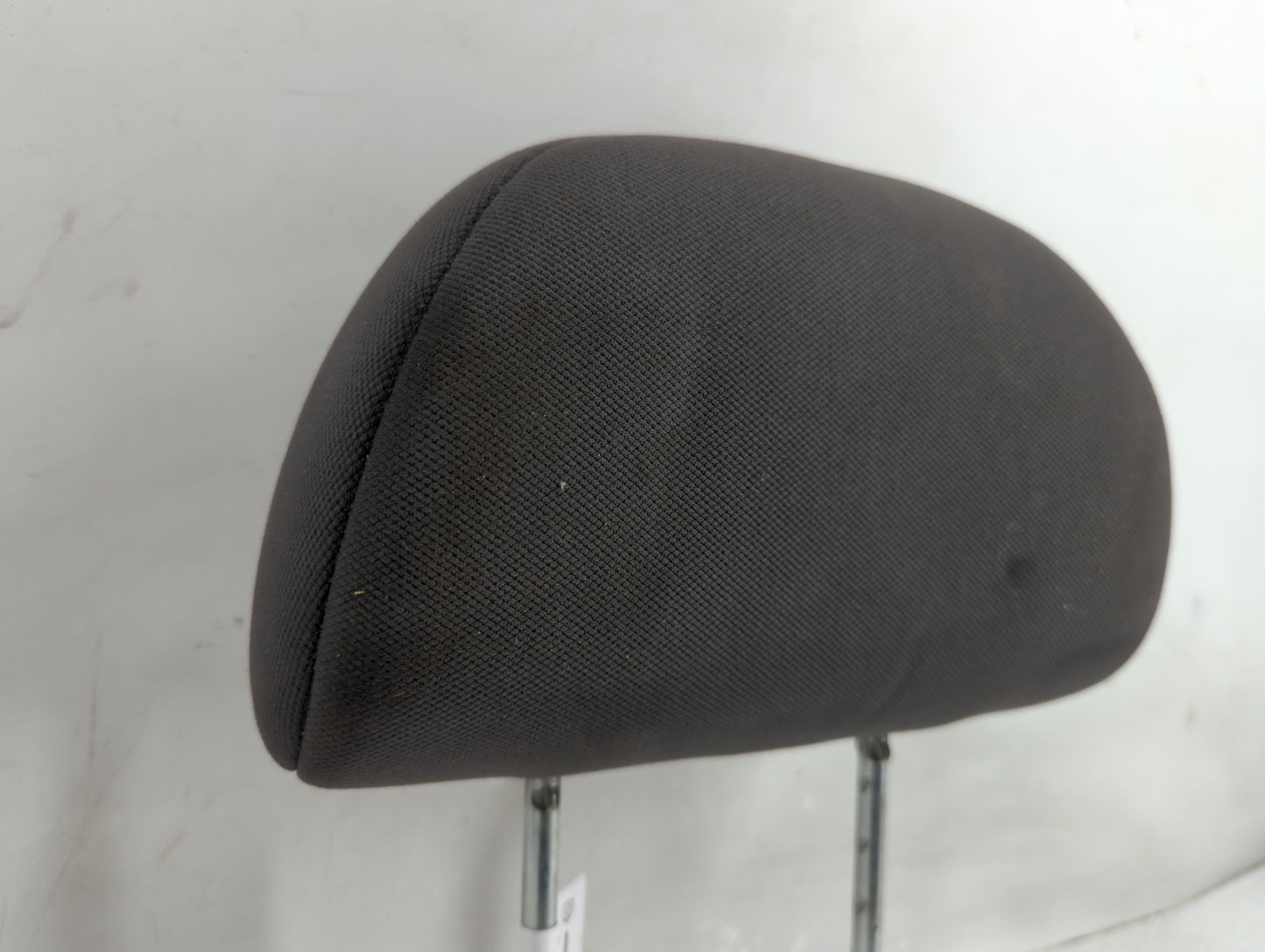 2005 Mazda Tribute Headrest Head Rest Rear Seat Fits OEM Used Auto Parts - Oemusedautoparts1.com