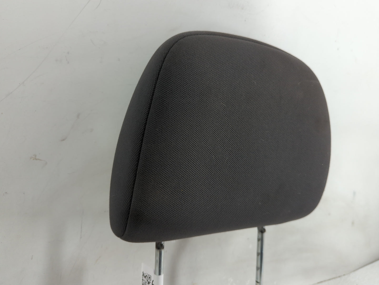 2005 Mazda Tribute Headrest Head Rest Front Driver Passenger Seat Fits OEM Used Auto Parts - Oemusedautoparts1.com