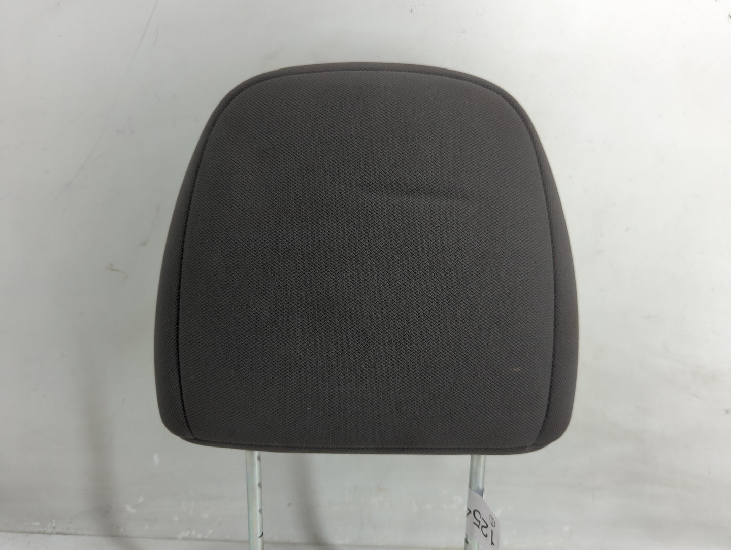 2005 Mazda Tribute Headrest Head Rest Front Driver Passenger Seat Fits OEM Used Auto Parts - Oemusedautoparts1.com