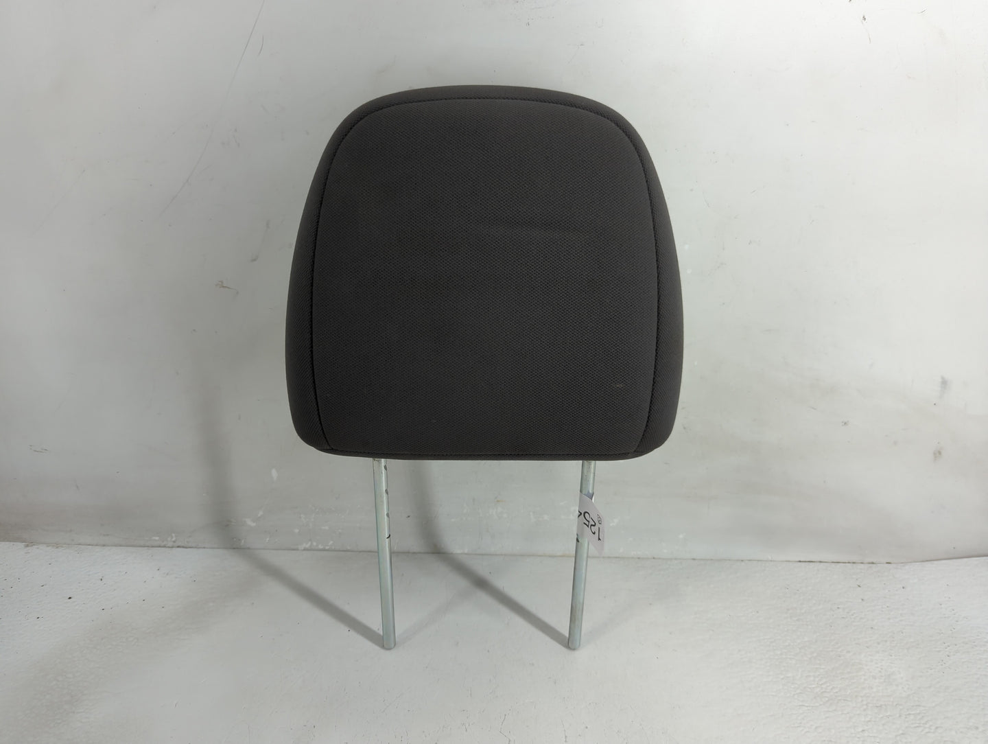 2005 Mazda Tribute Headrest Head Rest Front Driver Passenger Seat Fits OEM Used Auto Parts - Oemusedautoparts1.com