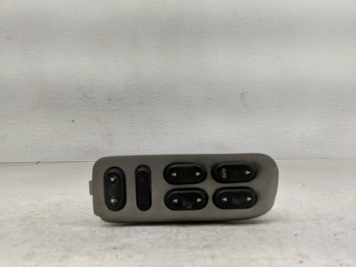 2001-2006 Mazda Tribute Master Power Window Switch Replacement Driver Side Left Fits Fits 2001 2002 2003 2004 2005 2006 2007