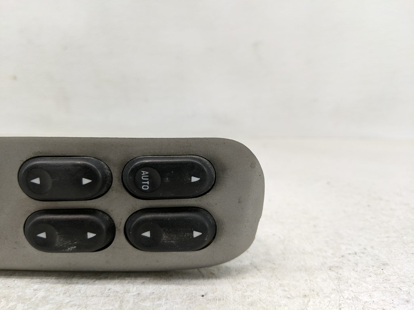 2001-2006 Mazda Tribute Master Power Window Switch Replacement Driver Side Left Fits Fits 2001 2002 2003 2004 2005 2006 2007