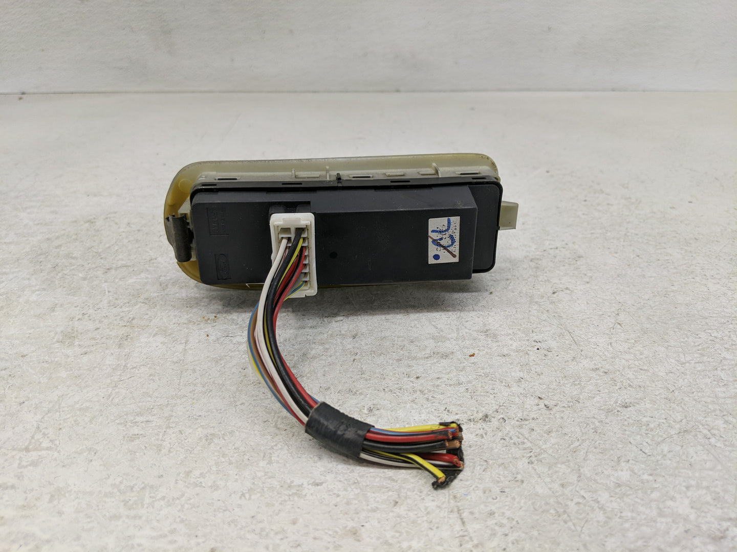 2001-2006 Mazda Tribute Master Power Window Switch Replacement Driver Side Left Fits Fits 2001 2002 2003 2004 2005 2006 2007