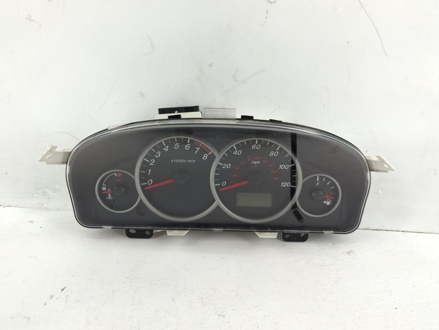 2005-2006 Mazda Tribute Instrument Cluster Speedometer Gauges P/N:5L8F-10A855-AB Fits Fits 2005 2006 OEM Used Auto Parts - O
