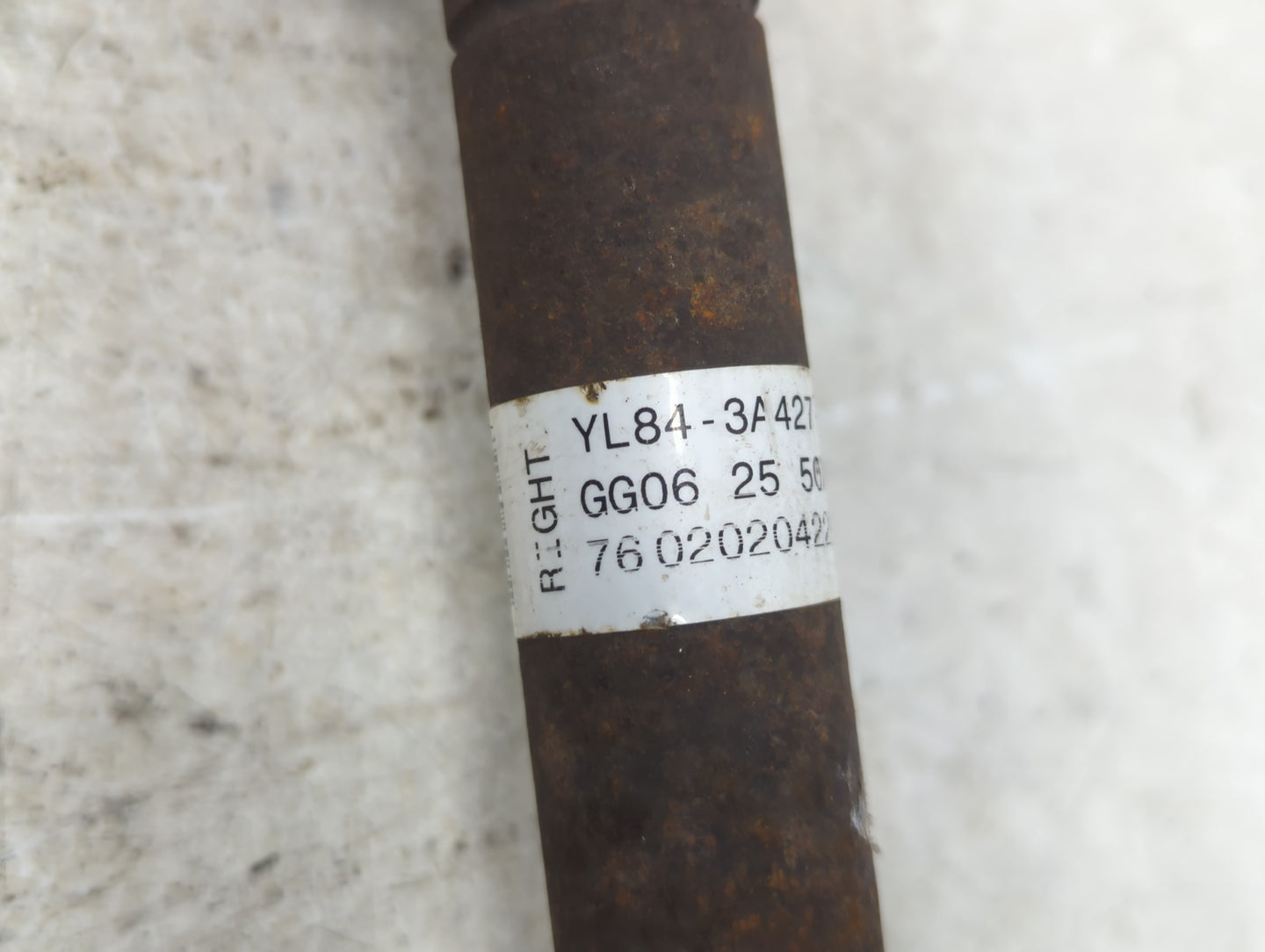 2001-2011 Mazda Tribute Axle Shaft Front Passenger Cv C/v - Oemusedautoparts1.com