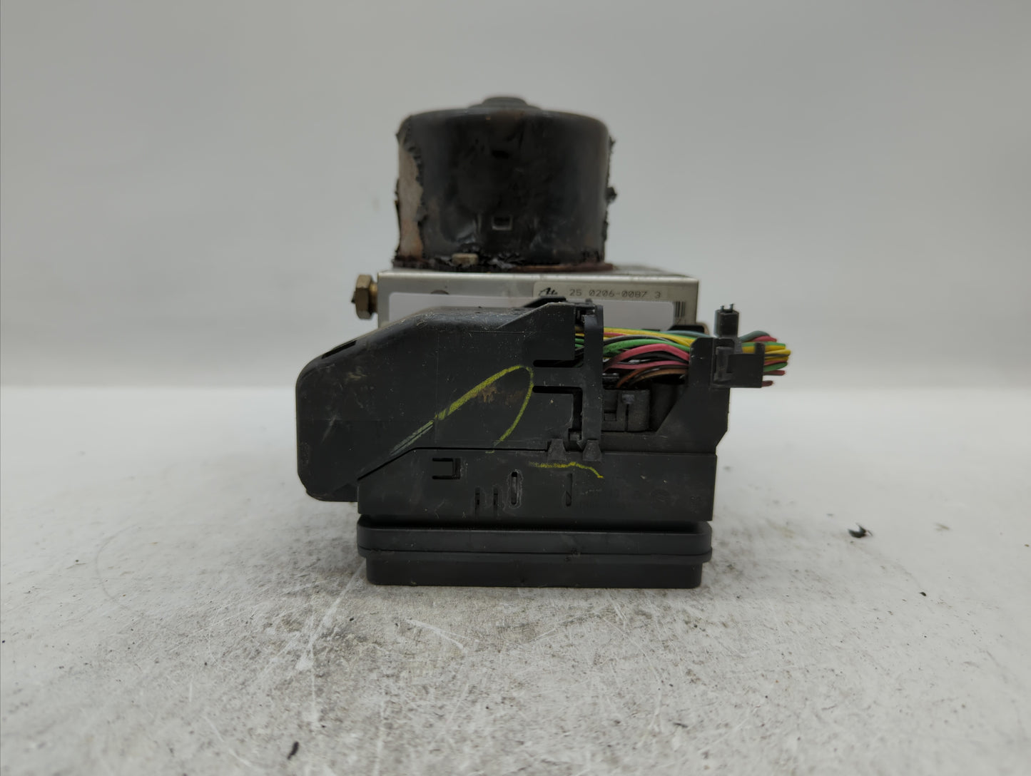 2005 Mazda Tribute ABS Pump Control Module Replacement P/N:5L84-2C346-AH 5L8T-2C219-AG Fits OEM Used Auto Parts - Oemusedaut