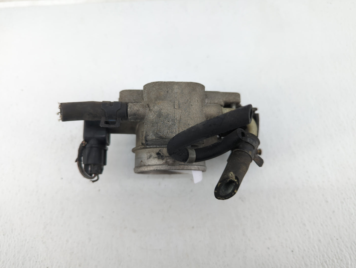 2005-2008 Mazda Tribute Throttle Body P/N:F5RF 9B989 BB Fits Fits 2005 2006 2007 2008 OEM Used Auto Parts - Oemusedautoparts