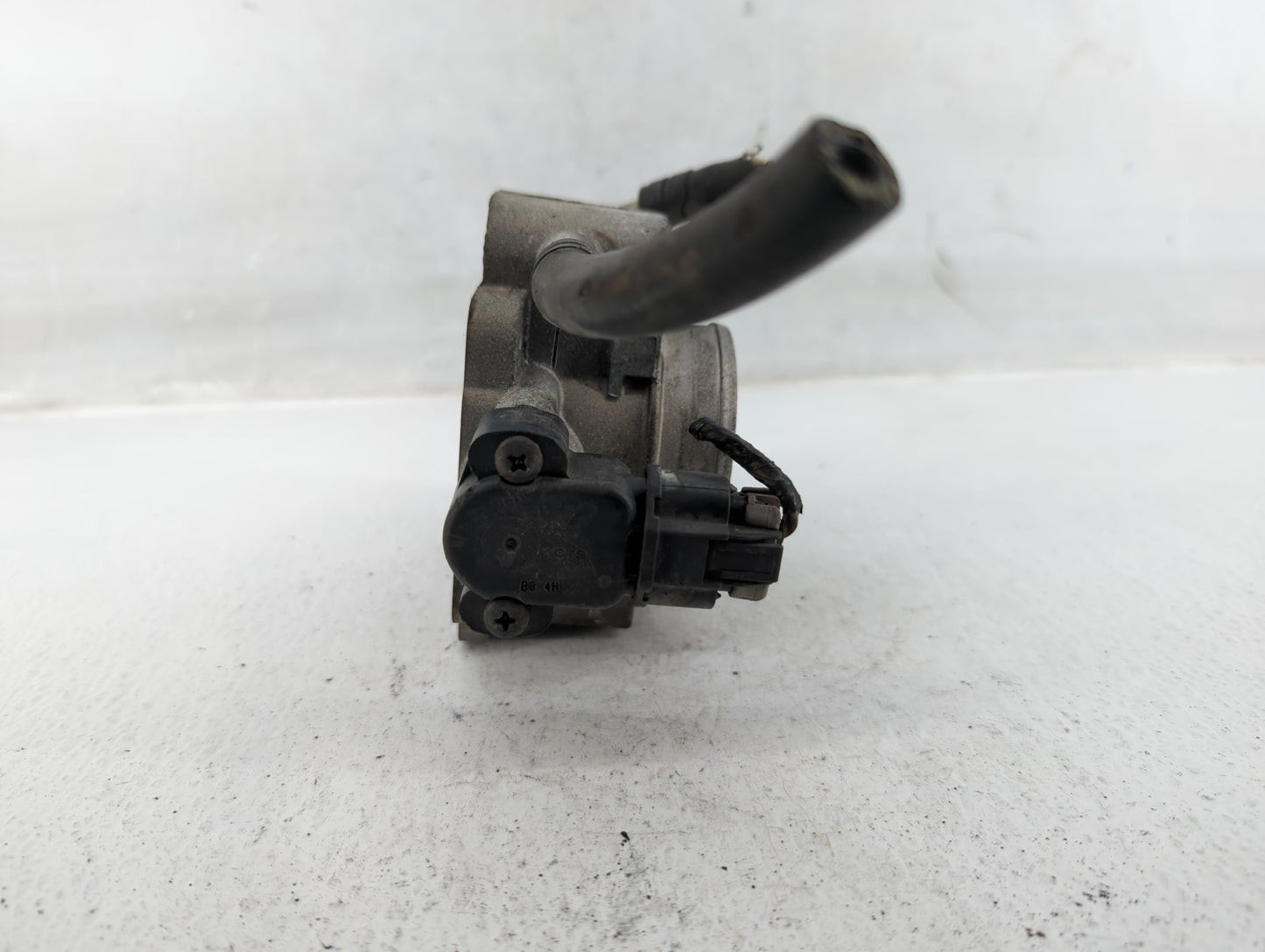 2005-2008 Mazda Tribute Throttle Body Fits Fits 2005 2006 2007 2008 OEM Used Auto Parts - Oemusedautoparts1.com