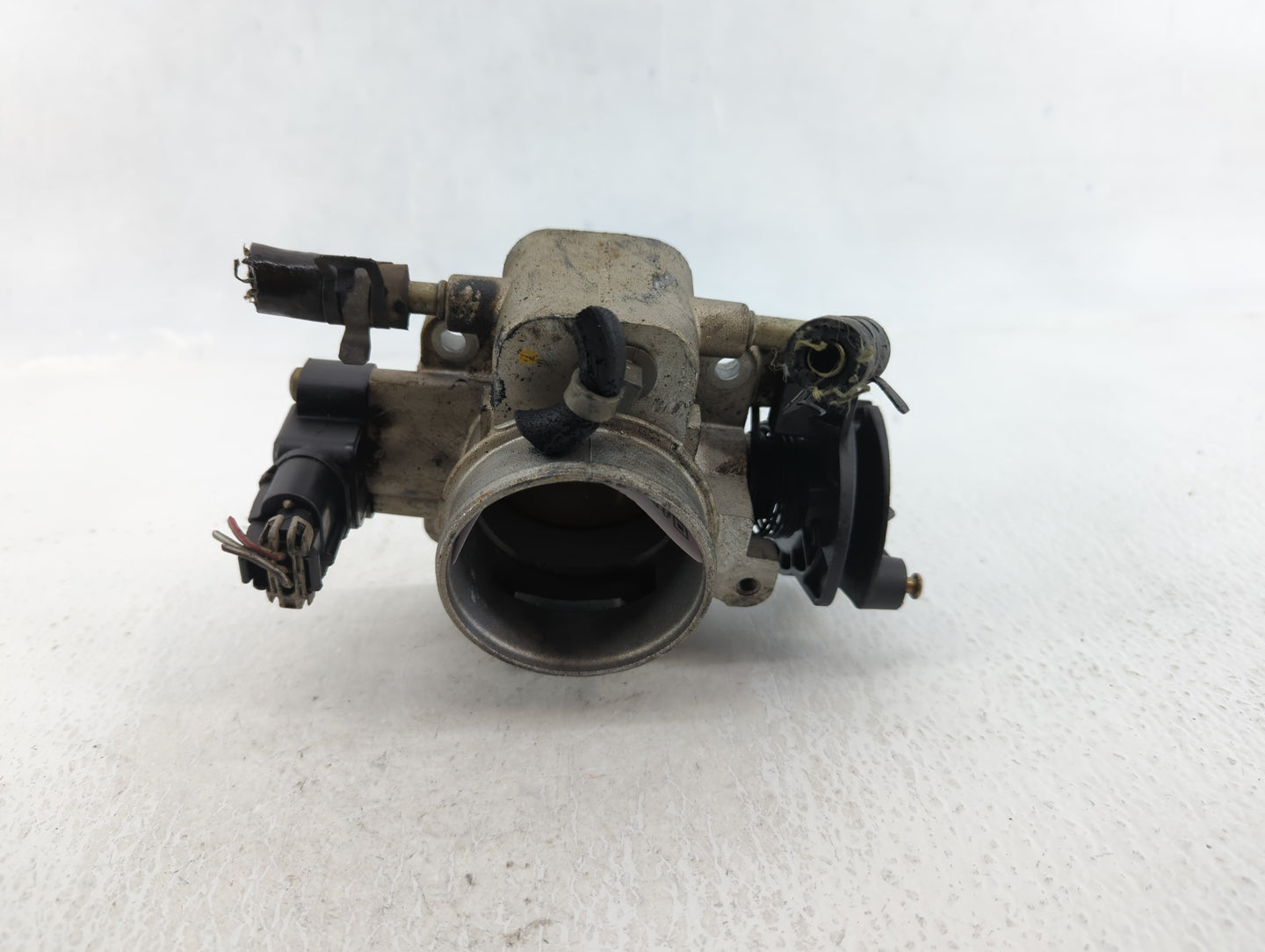 2005-2008 Mazda Tribute Throttle Body Fits Fits 2005 2006 2007 2008 OEM Used Auto Parts - Oemusedautoparts1.com