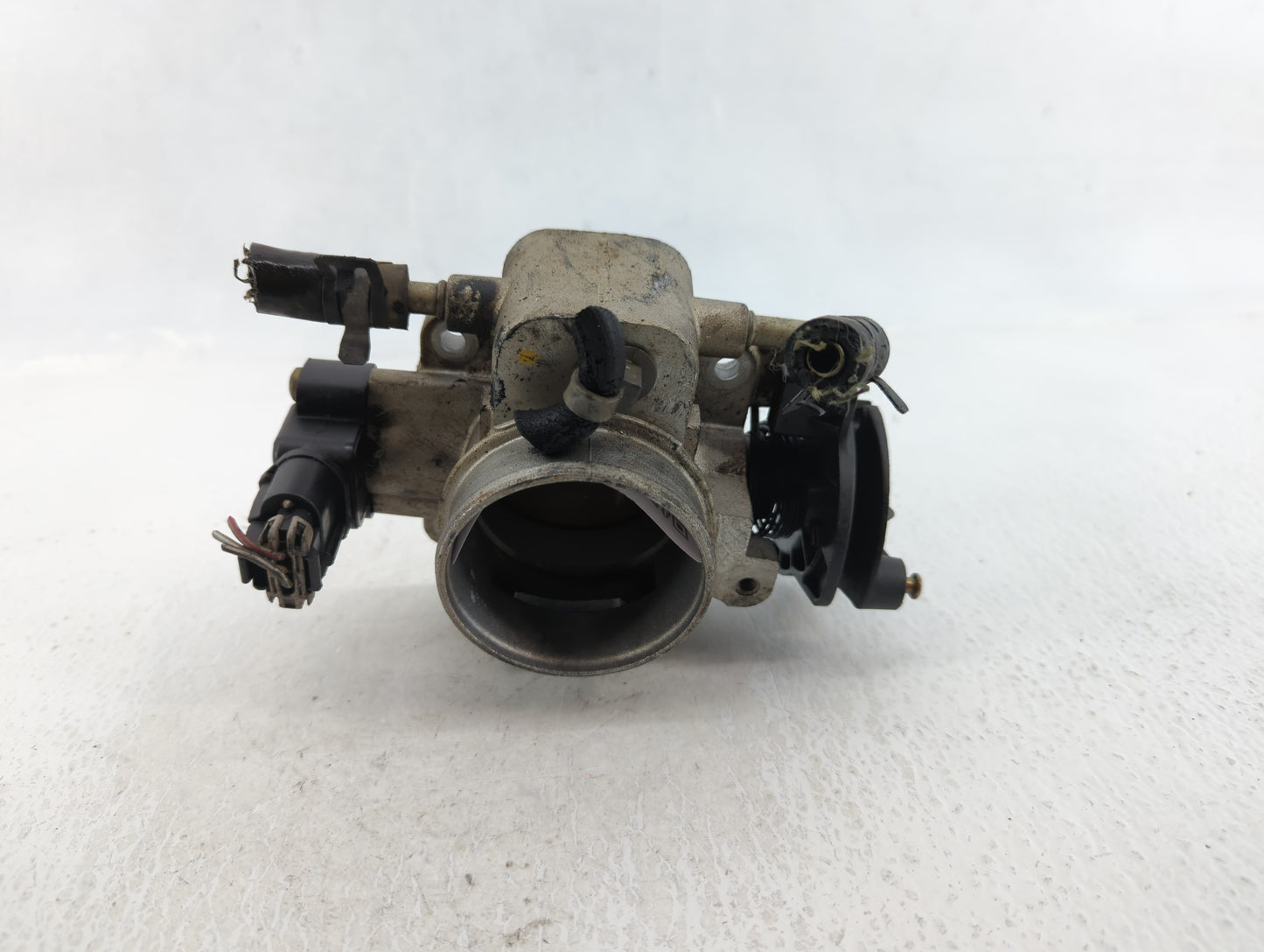 2005-2008 Mazda Tribute Throttle Body Fits Fits 2005 2006 2007 2008 OEM Used Auto Parts - Oemusedautoparts1.com
