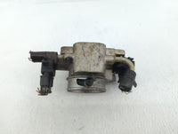 2005-2008 Mazda Tribute Throttle Body Fits Fits 2005 2006 2007 2008 OEM Used Auto Parts - Oemusedautoparts1.com