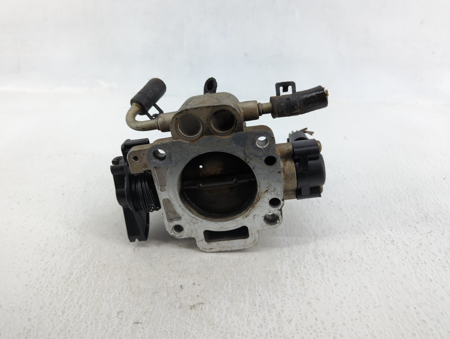 2005-2008 Mazda Tribute Throttle Body Fits Fits 2005 2006 2007 2008 OEM Used Auto Parts - Oemusedautoparts1.com