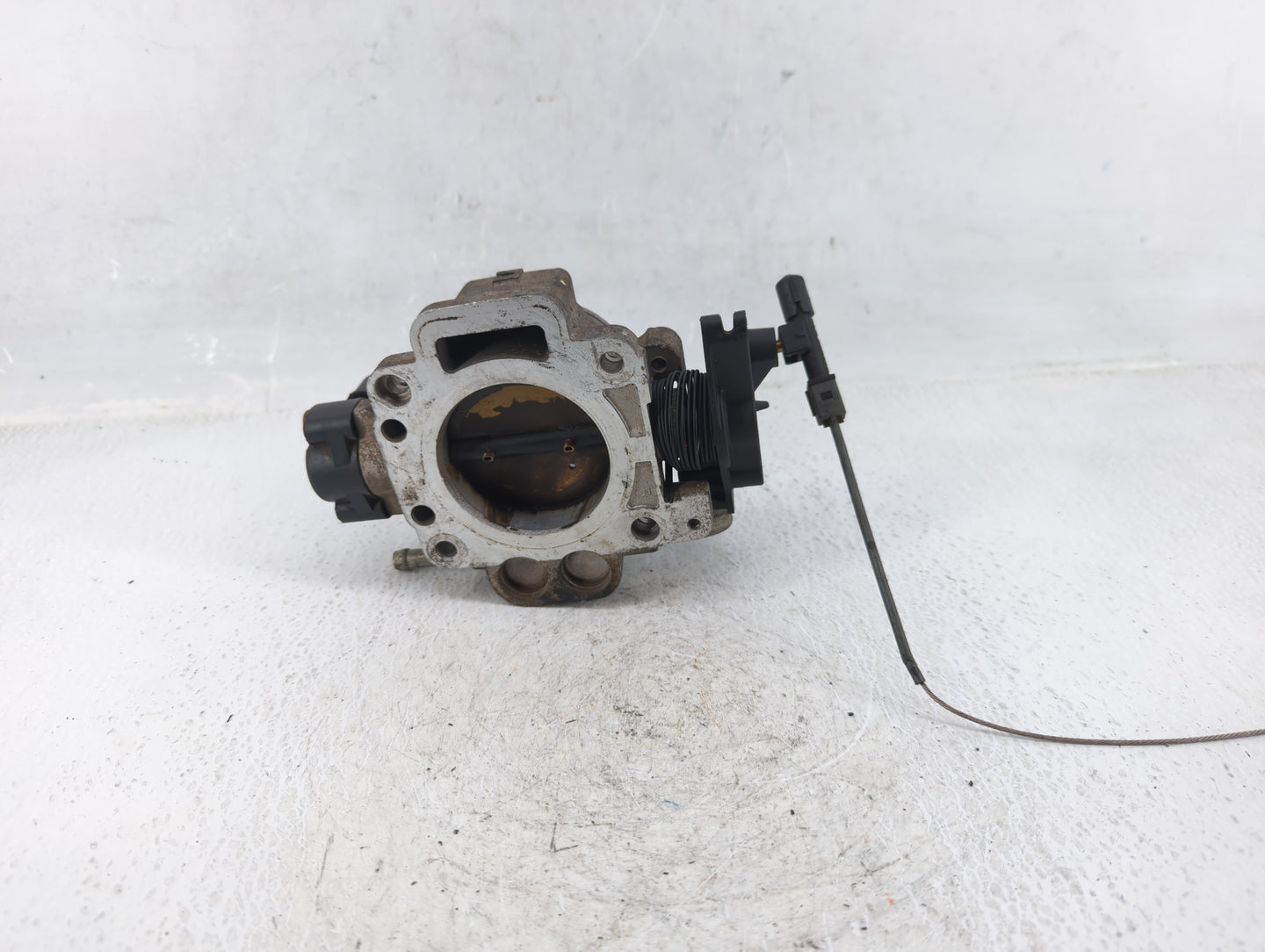 2005-2008 Mazda Tribute Throttle Body Fits Fits 2005 2006 2007 2008 OEM Used Auto Parts - Oemusedautoparts1.com