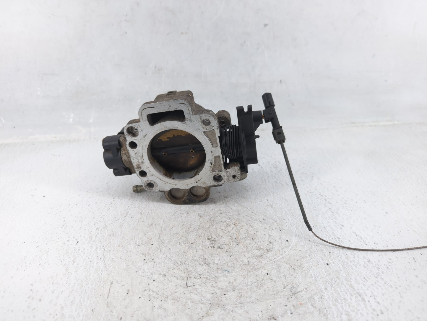 2005-2008 Mazda Tribute Throttle Body Fits Fits 2005 2006 2007 2008 OEM Used Auto Parts - Oemusedautoparts1.com
