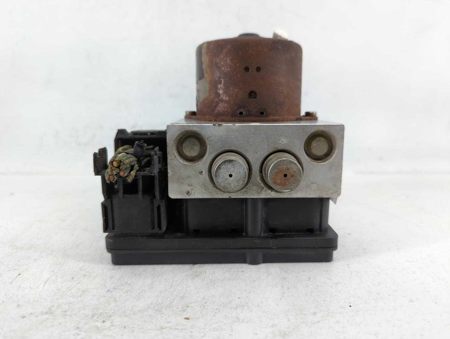 2005-2006 Mazda Tribute ABS Pump Control Module Replacement P/N:5L8T-2C219-BG Fits Fits 2005 2006 OEM Used Auto Parts - Oemu