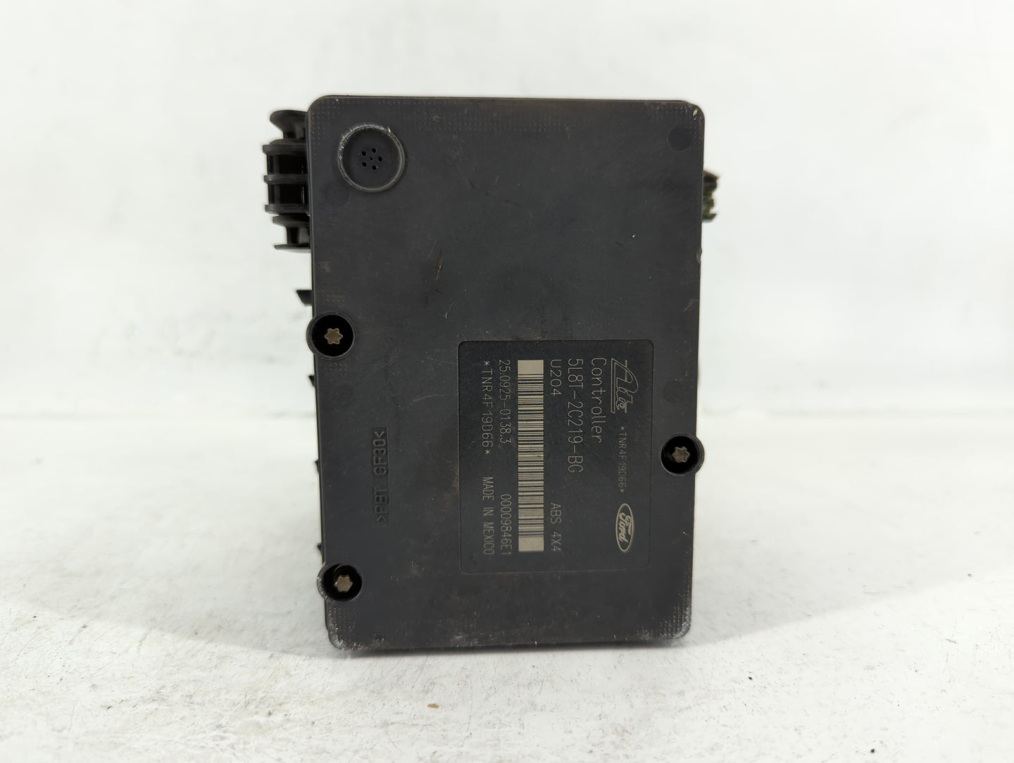 2005-2006 Mazda Tribute ABS Pump Control Module Replacement P/N:5L8T-2C219-BG Fits Fits 2005 2006 OEM Used Auto Parts - Oemu