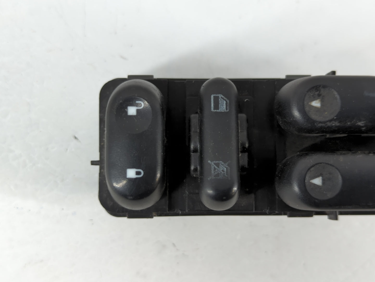 2005 Mazda Tribute Passenger Right Power Window Switch - Oemusedautoparts1.com