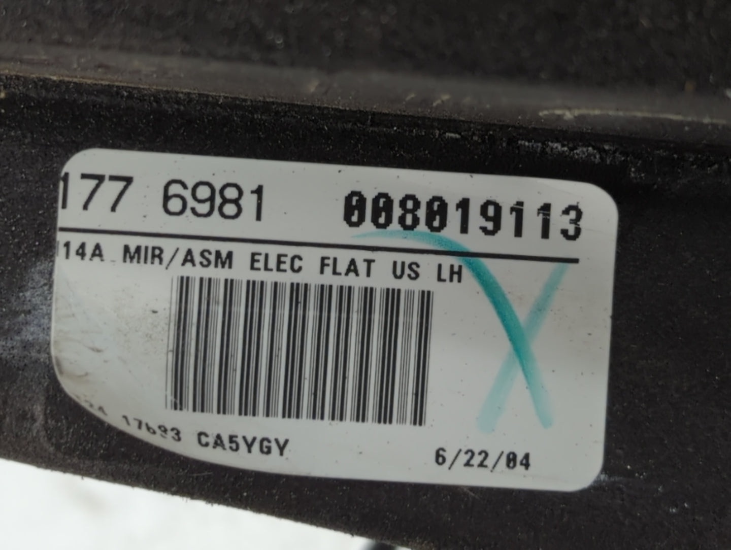 2001-2005 Mazda Tribute Driver Side View Mirror - Left Door Mirror OEM Used - Oemusedautoparts1.com
