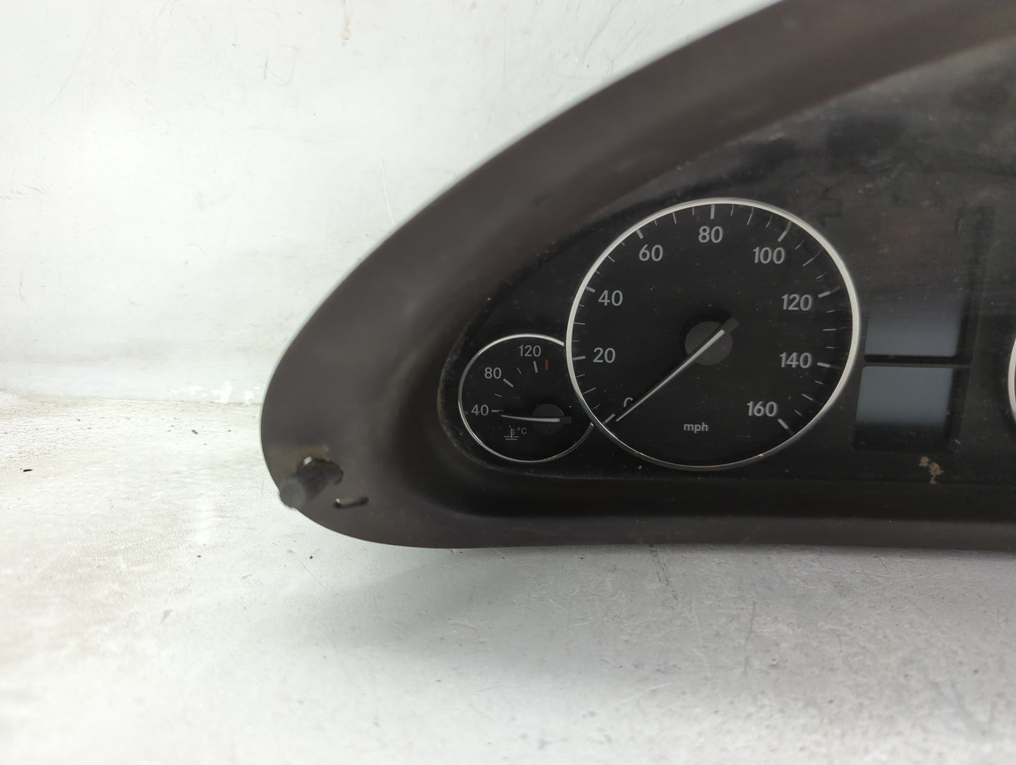 2005 Mercedes-Benz 320 Instrument Cluster Speedometer Gauges P/N:A 203 540 09 48 Miles: Fits OEM Used Auto Parts - Oemusedau