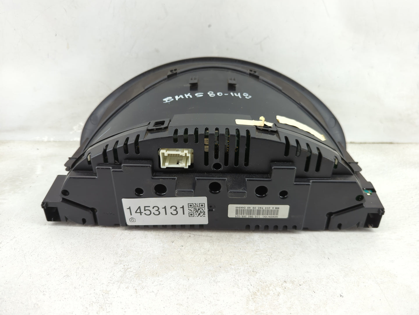 2005 Mercedes-Benz 320 Instrument Cluster Speedometer Gauges P/N:A 203 540 09 48 Miles: Fits OEM Used Auto Parts - Oemusedau